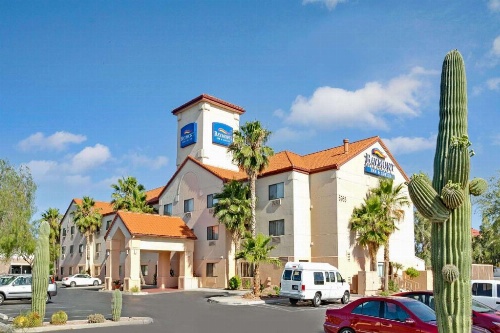 Baymont by Wyndham Tucson Airport image 12